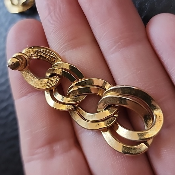 VTG Monet earrings - Picture 6 of 7